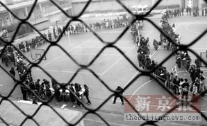 高招指标分配存在地域歧视高考移民生怕当状元